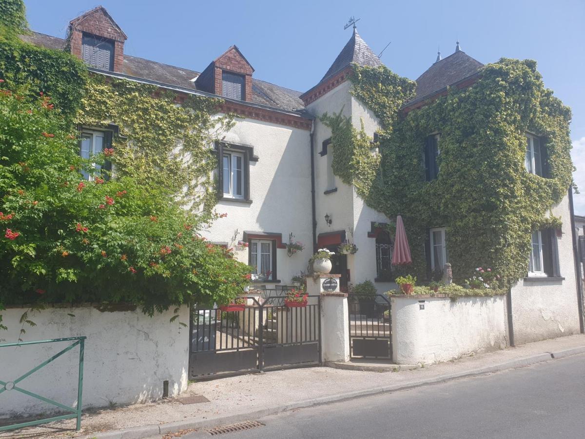 Sunset House Chambres De Hotes Magnac-Laval ภายนอก รูปภาพ
